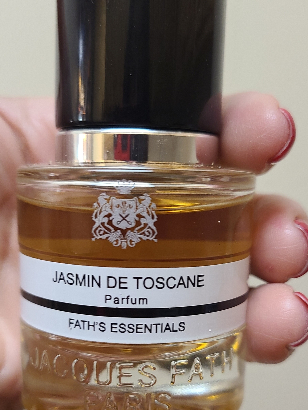 Essentials Jasmin de Toscane Parfum - Amber and Black